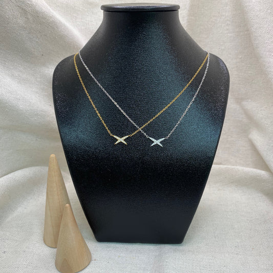 Collier X